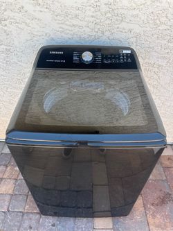 Very Nice Samsung washer machine
