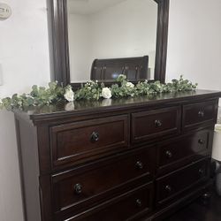 Bedroom Set