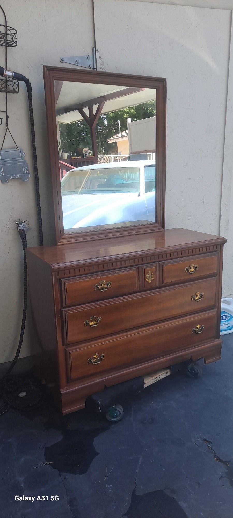6 Drawer Dresser With Mirror