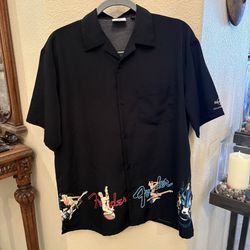 Vintage HARD ROCK CAFE Black Fender Guitar Graphic Button Short Sleeve Top-Small