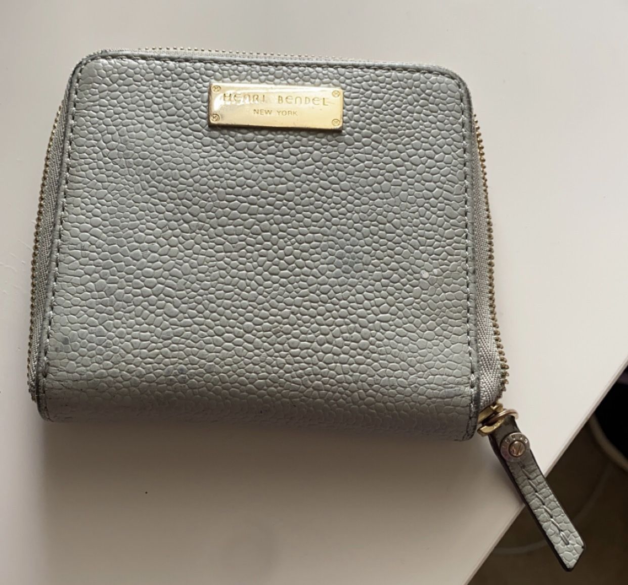 Henri Bendel Wallet