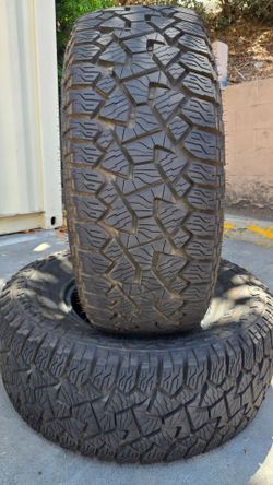 35x12.5x17 x2 heavy duty tire 315-70-17 x2 ford raptor