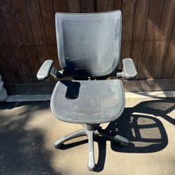 Adjustable Office Chair