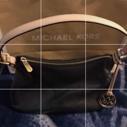 Authentic MK Purse 