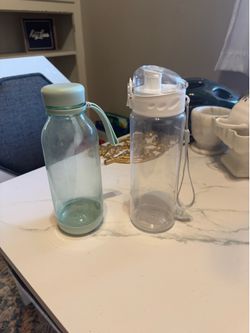 2 Water Bottles