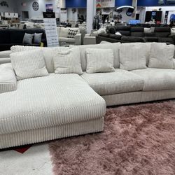 Sectionals / Livingroom furniture / same day delivery/ no credit needed