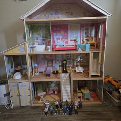 Kids Kraft Doll House 