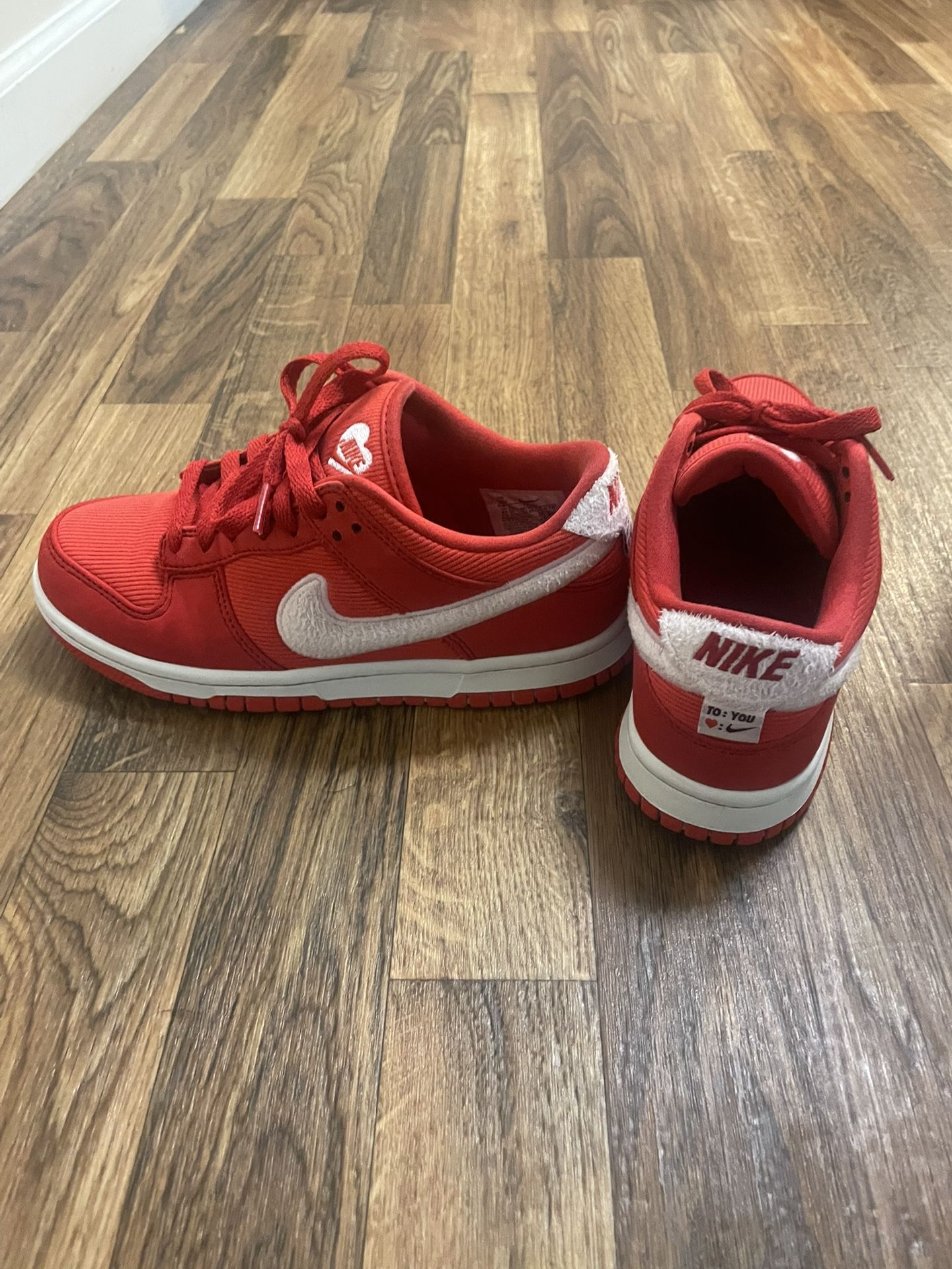 Nike Dunks Low Valentines Day