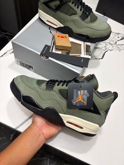 Jordan 4 Undefeated size 12 DS