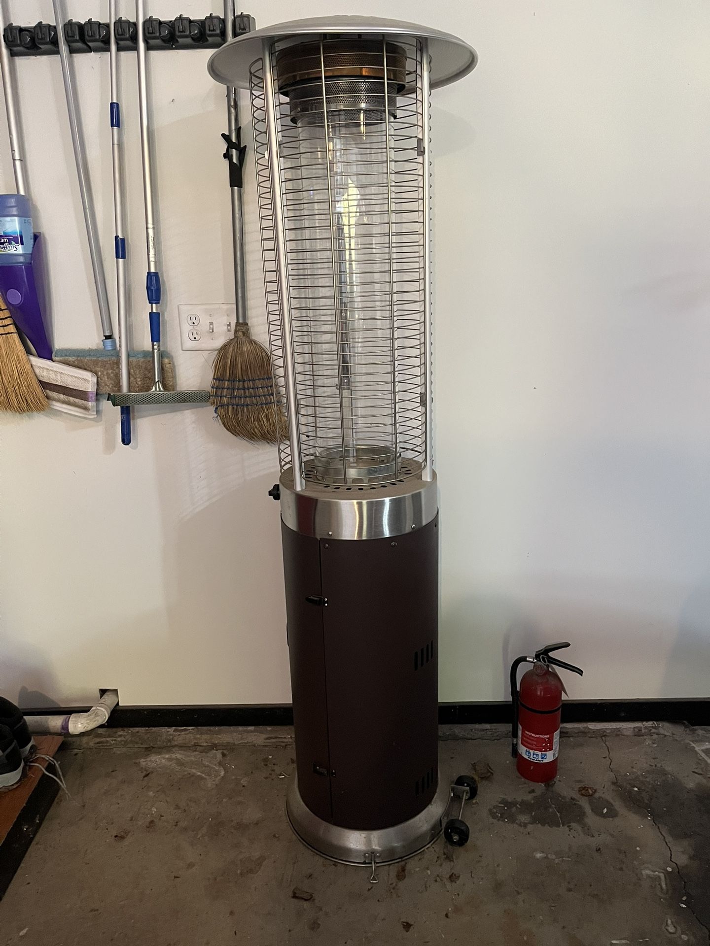 Hotshot 46,000 btu rapid induction patio heater