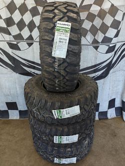 LT 315/70r17 "Brand New" Kumho Road Venture MT 71 Mud Terrain Load "E" Tires