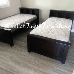 2 Twin Bed With 2 Mattresses