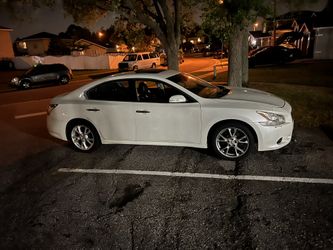 2013 Nissan Maxima