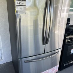 Samsung 28 cu. ft. 3-Door French Door Refrigerator with Internal Water Dispenser in Fingerprint Resistant Stainless Steel