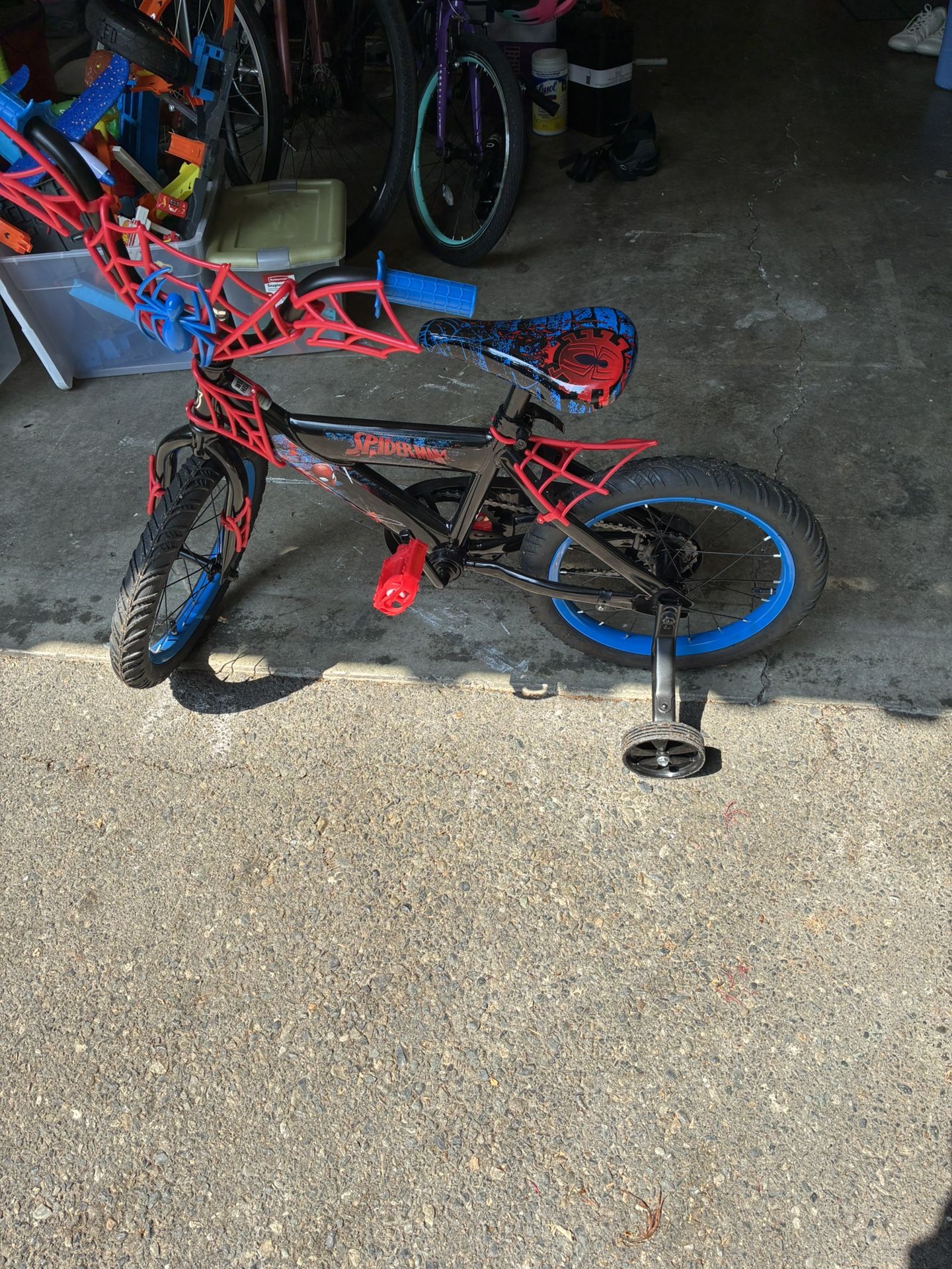 Huffy Spider-Man Bike 16” Like New