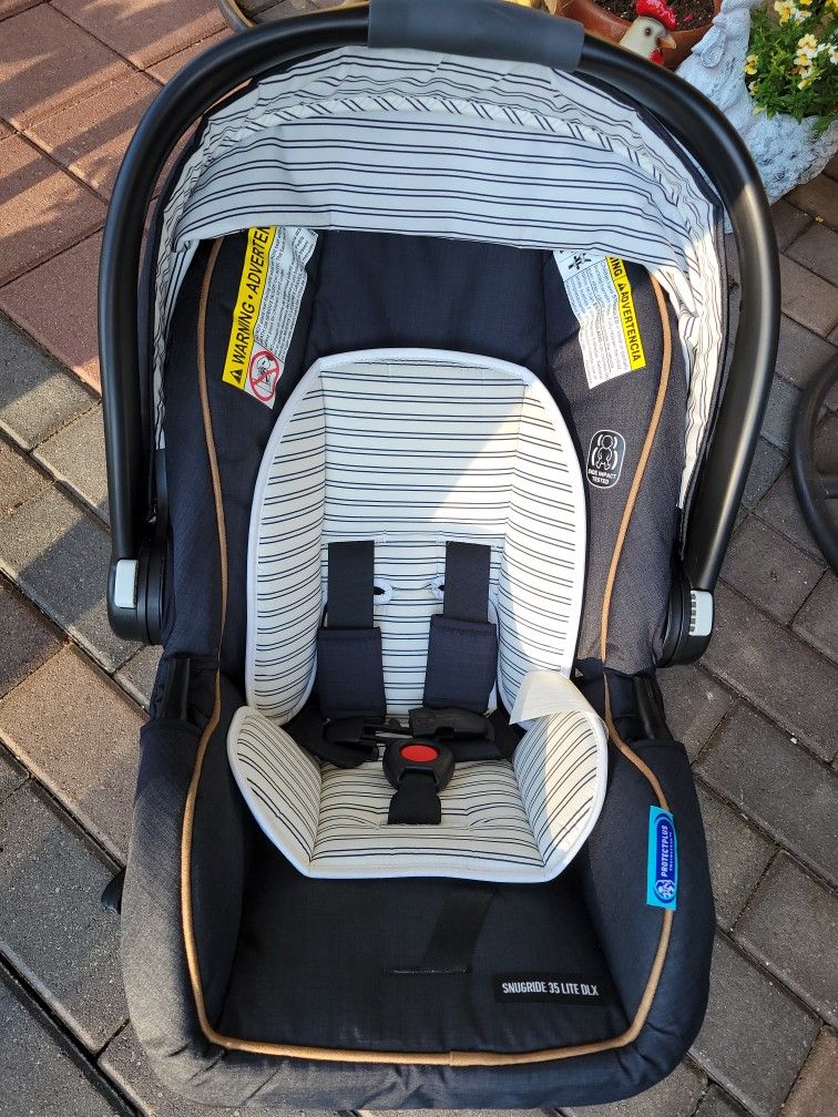 Graco Baby Car Seat