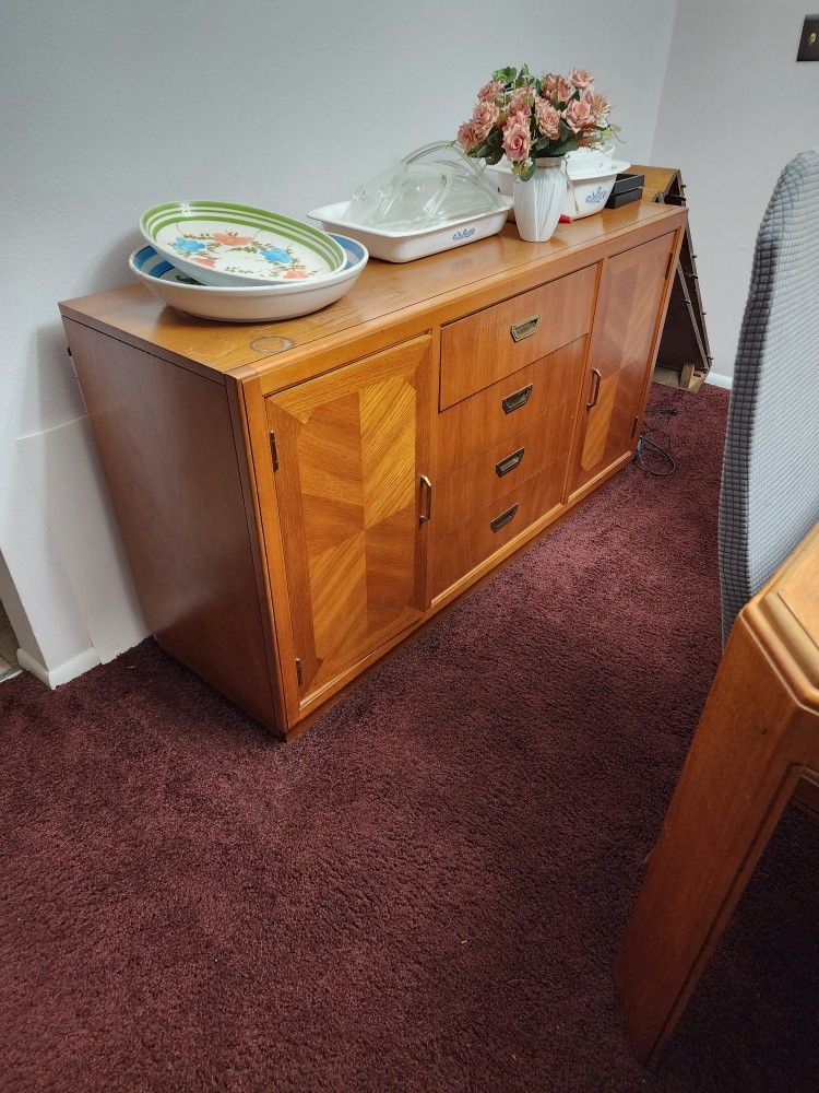 Dining room Set With 6 Chairs for Sale in New Prt Rchy, FL OfferUp