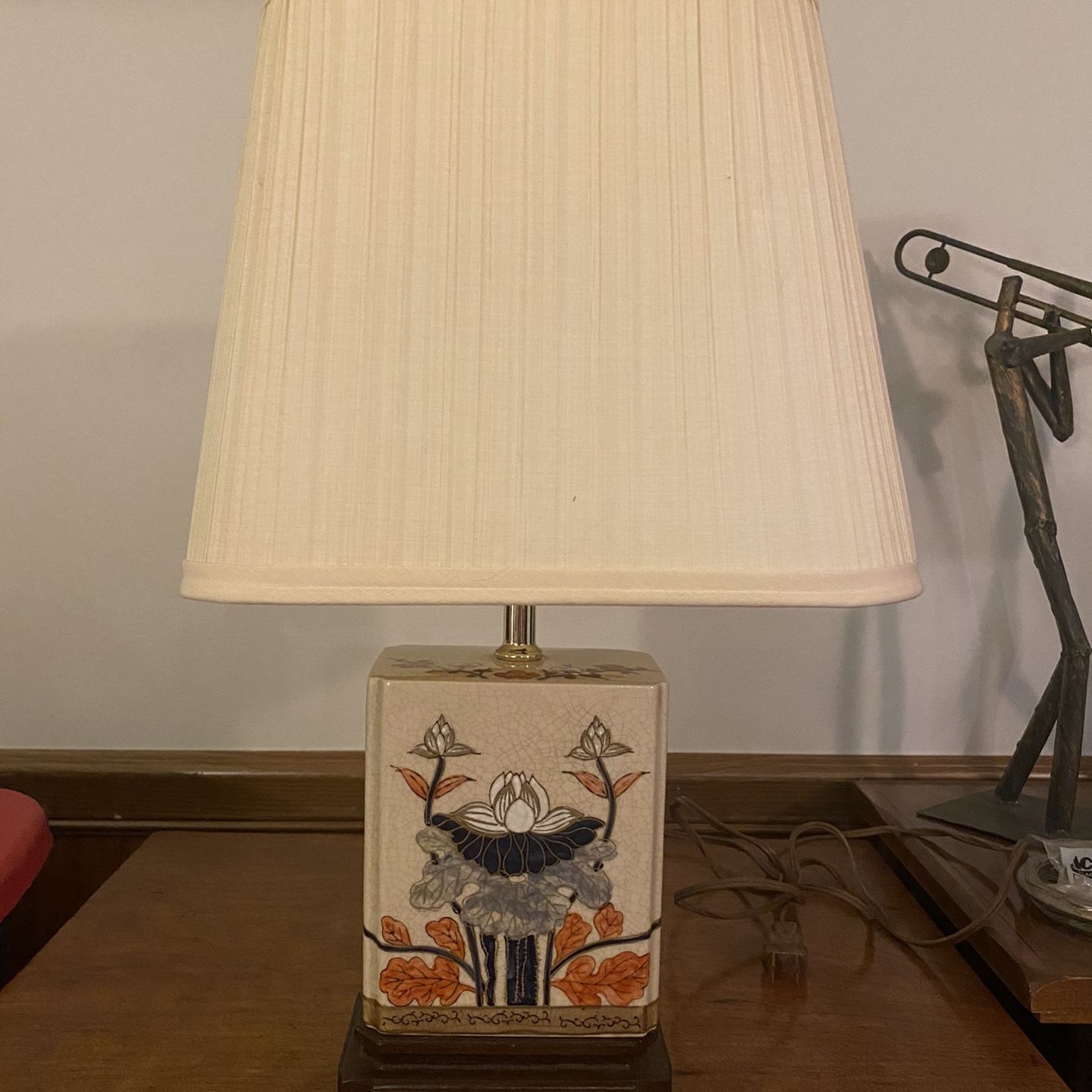Asian Style Table Lamp