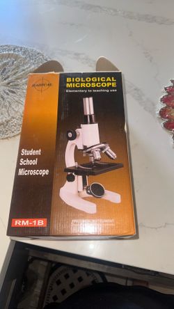 Microscope