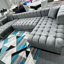 Ariana Gray 'black, Blue, Green Velvet Double Chaise Sectional 🛋️ Brand New ❗Free Delivery 