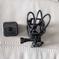 GoPro Hero Session