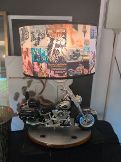 Harley-Davidson Motorcycle Table Lamp
