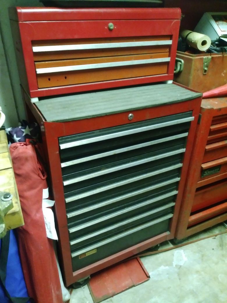 Craftsman tool box with removable top 11 drawers