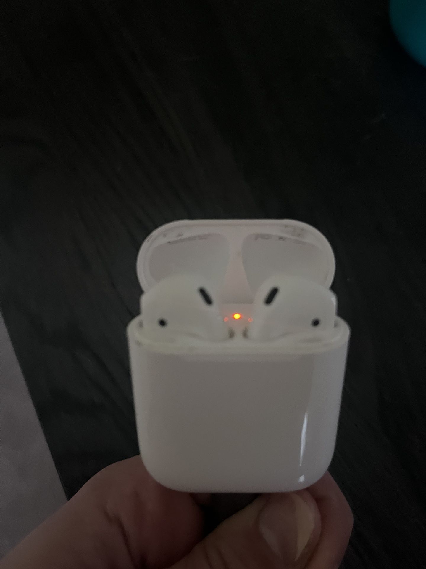For Parts: Apple AirPods Gen 2