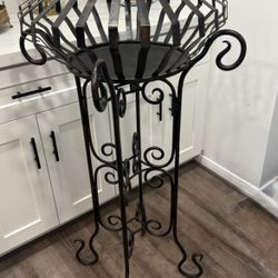 Heavy Metal plant Stand 
