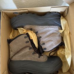 Mens Columbia Hiking Boots