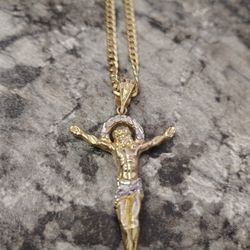 14kt chain /Jesus pendent 💯 REAL GOLD 