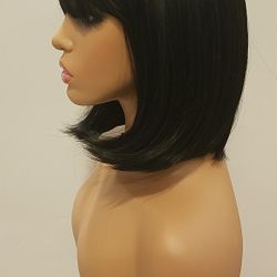 Short Black Straight Wig