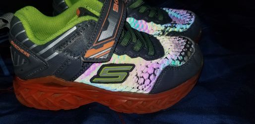 Skechers 5 lights
