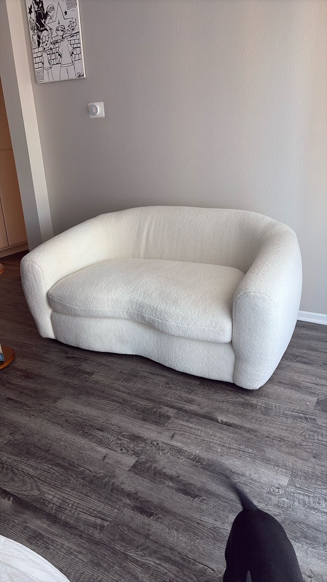 WHITE COUCH FOR SALE