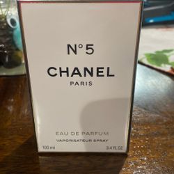 Chanel Number 5
