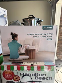 MaxKare Extra Large Heating Pad for Back & Shoulder (24" x 33") - Brand Ne