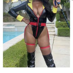 Sexy Halloween Costumes 