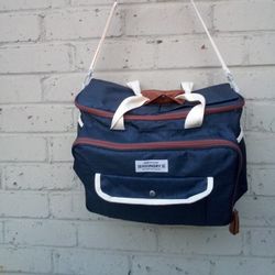 Deluxe Picnic Cooler Bag With 4 Dish Setups