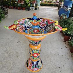 Tall Yellow Rim Talavera Birdbath. Clay Pots, Planters. Pottery $120 cada una.