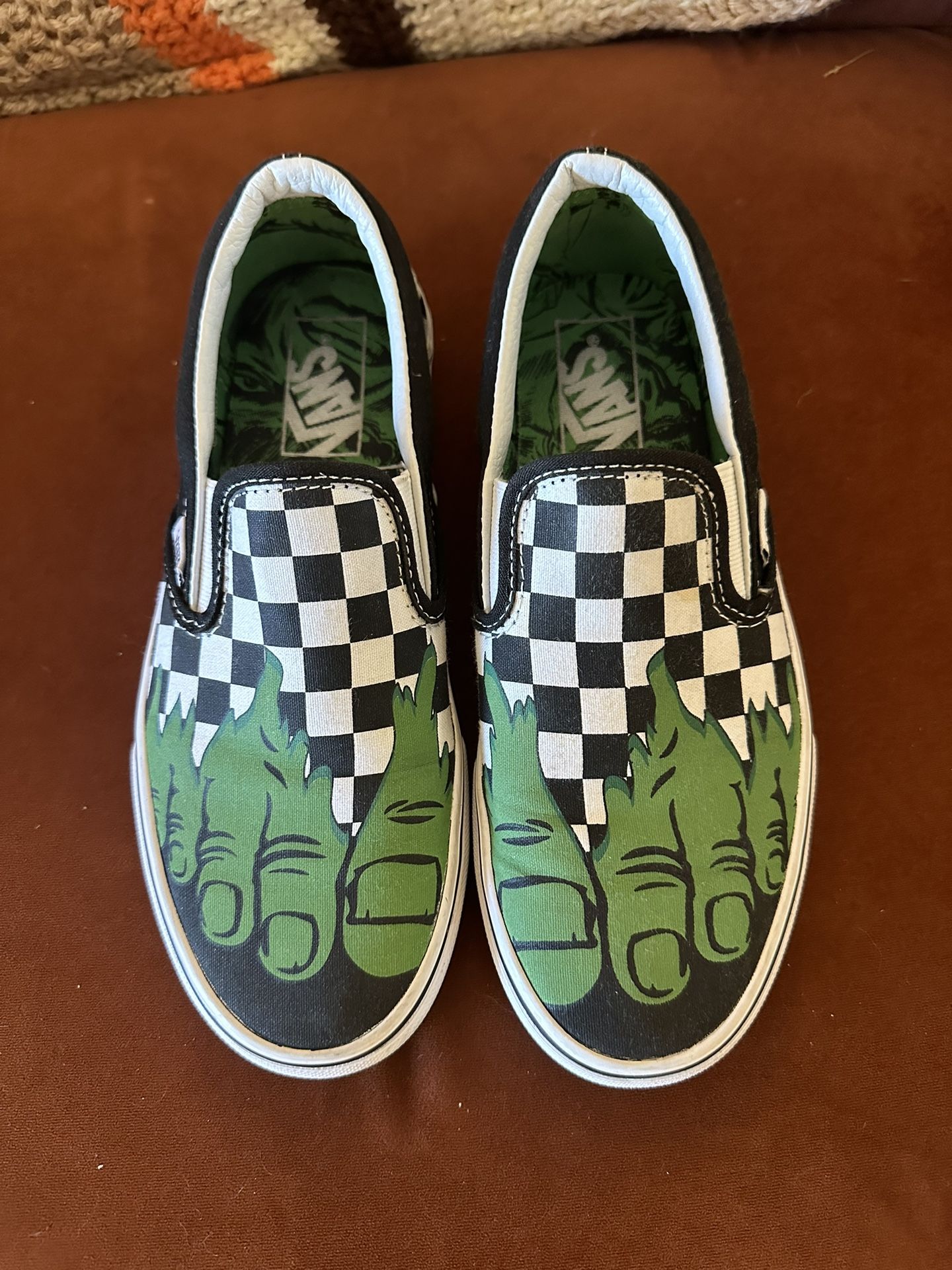 Vans x Marvel limited edition Hulk Classic Slip on Mens 6/womens