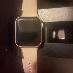 Apple Watch Se With Band 