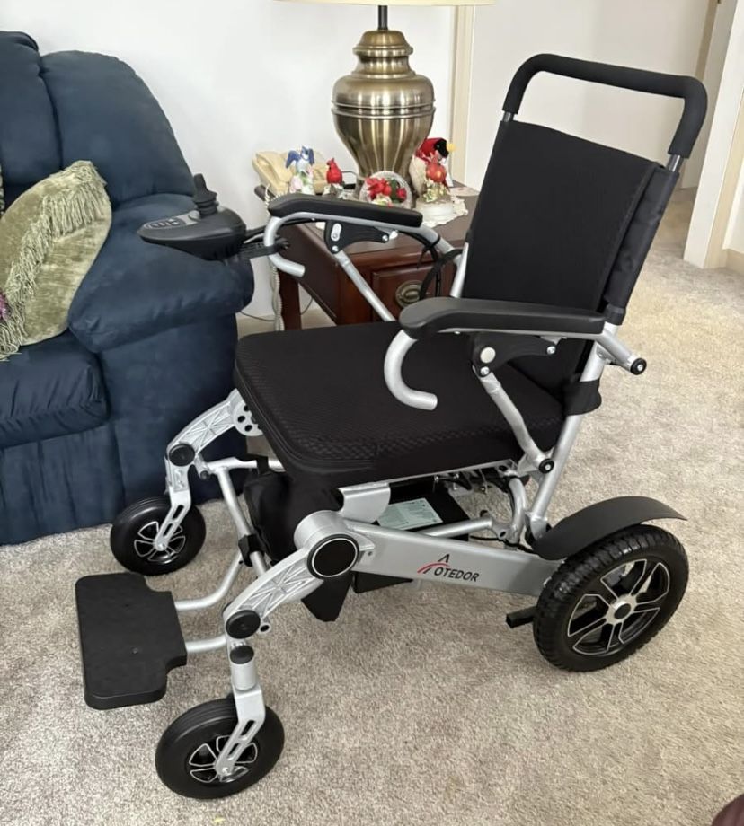 Otedor Electric Chair