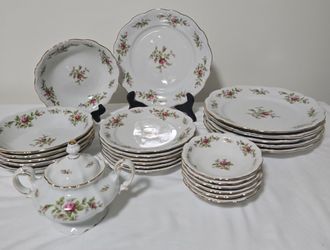 Vintage 1970s Johann Haviland Moss Rose China Set - Bavaria Germany - Gold Trim 25 Pcs