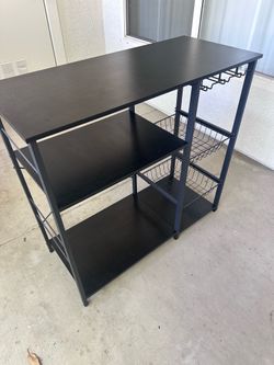 Bar table black
