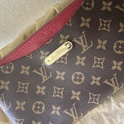 Louis Vuitton Cross Bag w/Red Inside