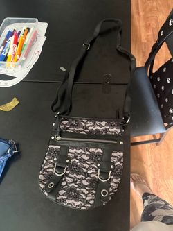 Black and light pink small purse