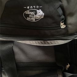 Bass pro backpack 