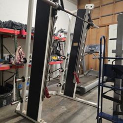 Star Trac Smith Machine Commercial Grade Gym Equipment Exercise Fitness Weight