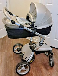 Mima Xari Luxury Stroller w/Aluminum Chassis.