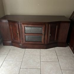 Entertainment Cabinet 
